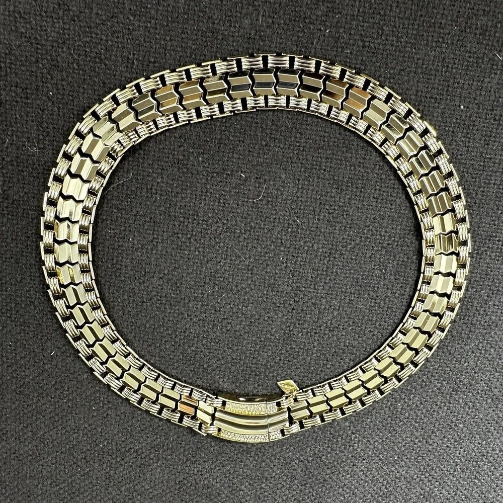 Vintage Sarah Coventry Gold Tone‎ Reversible Turn-A-Bout Wide Necklace, Signed